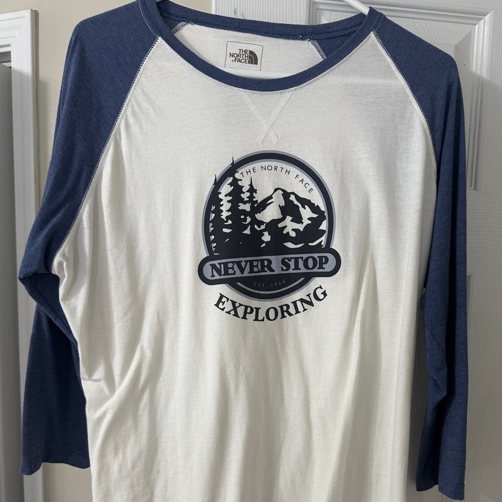 North Face 3/4 Sleeve Tshirt